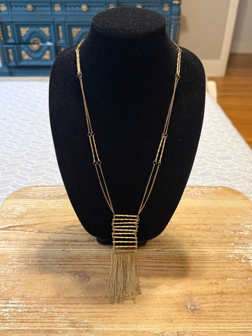Vintage Gold Tone Chain Ladder Tassel Long Pendant Statement Necklace